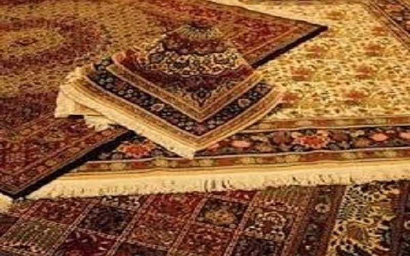 دستگیری سارقین محموله یکصد تخته فرش به ارزش یک میلیارد تومان