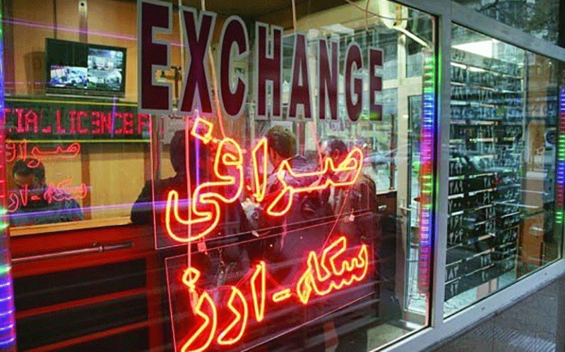 سر دلالان از صرافیها شلوغتر است
