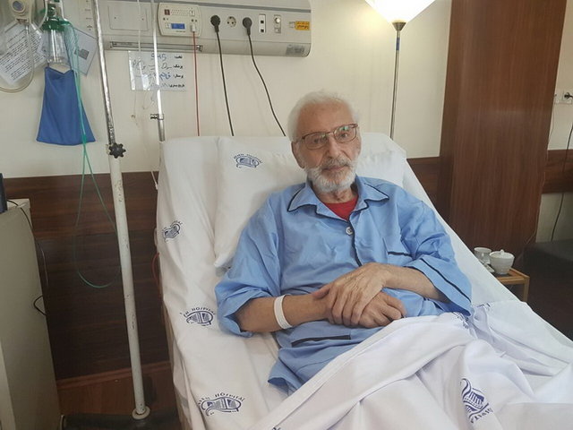 آلودگی هوا آقای بازیگر را به بیمارستان کشاند/عکس