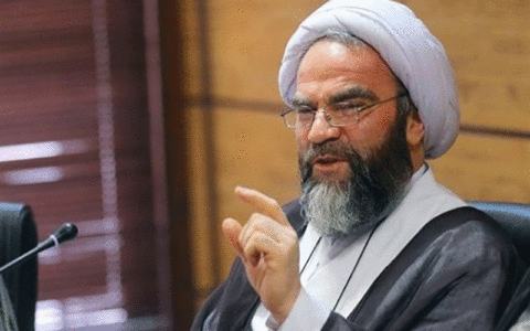غرویان: احمدینژاد از نظر روحی و روانی یک آدم ماجراجوست 1 غرویان: احمدینژاد از نظر روحی و روانی یک آدم ماجراجوست