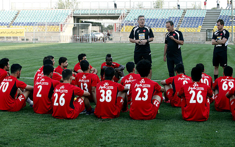 جوانان پرسپولیس در انتظار