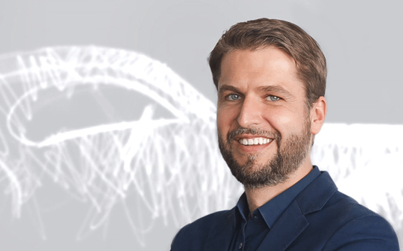 طراح بوگاتی و فولکس واگن به استون مارتین پیوست