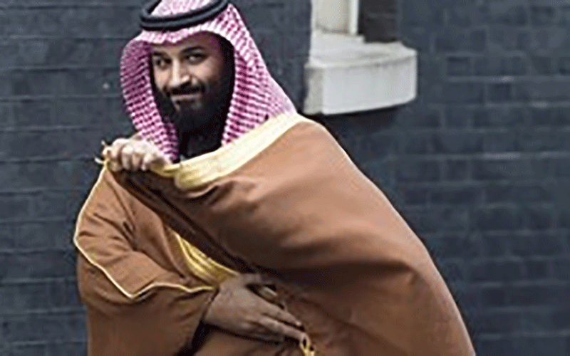 غیبت بنسلمان سوال برانگیز و عجیب است