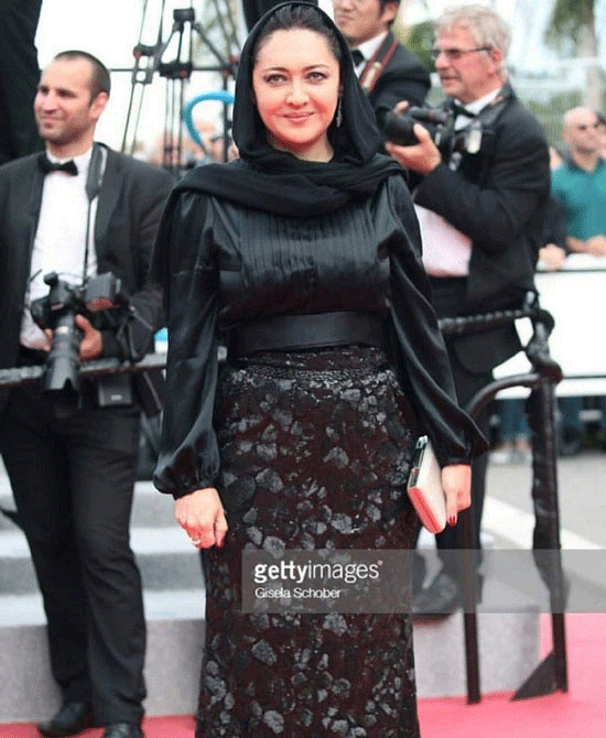 استایل نیکی کریمی روی فرش قرمز کن