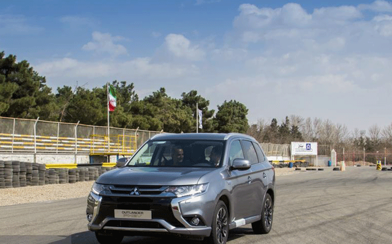 وقتی خودروهای الکتریکی بصورت بی سیم شارژ می شود