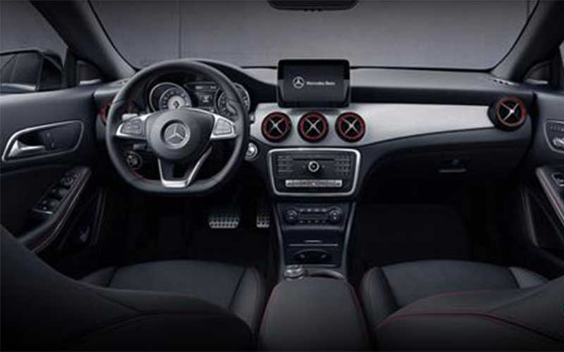 نیمکت ذخیره های مرسدس بنز