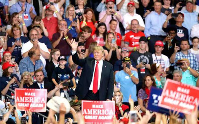 نگرانی دایملر و ولوو از اعمال تعرفه جدید بر واردات خودرو در امریکا