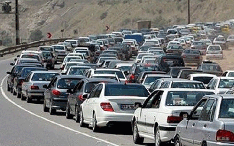 ترافیک پرحجم در جادههای هراز و چالوس