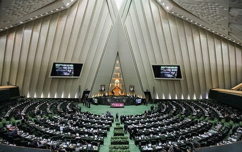 برنامههای یک کمیسیون برای منضبط شدن پارلمان