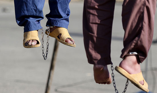 اجرای حکم اعدام دو قاتل کودک آزار در مشهد