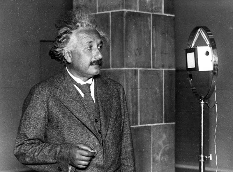 تصاویر سیاه و سفید روزگار قدیم: از تولد فرزند سوفیا لورن تا ژنرال آدمکش ویتنام