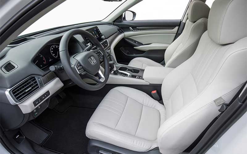 نگاه عمیق به هوندا آکورد هیبرید ۲۰۱۸