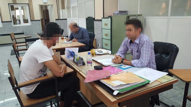 دستگیری خواننده پاپ به اتهام آزار و اذیت زنان+ عکس