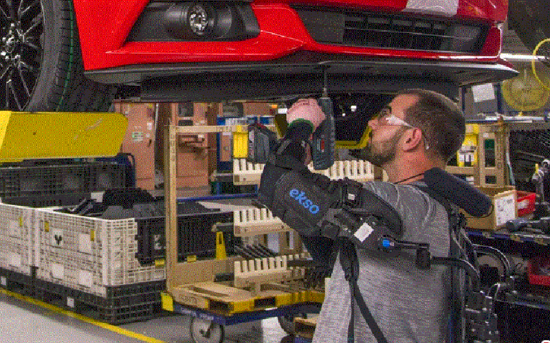 گروه خودروسازی «فورد» جدیدترین تکنولوژی حمایت از کارکنان را معرفی کرد