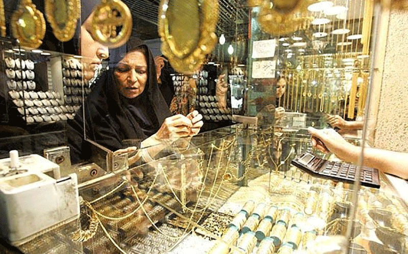بازار طلا چرخید/ سکه ۲۰۰ هزار تومان ارزان شد