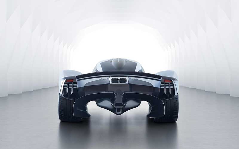 استون مارتین والکری قدرتمند ترین خودروی تنفس طبیعی قانونی برای جاده