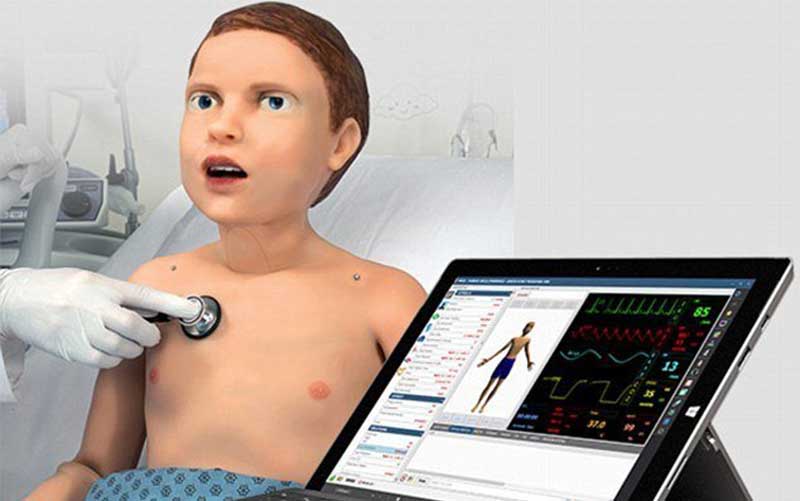 ربات آموزشی که نبض دارد و گریه می کند