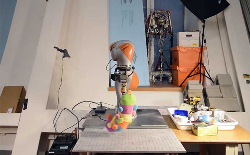 طراحی ماشینهایی با توانایی دید ماشینی در MIT برای شناسایی مستقل اشیاء