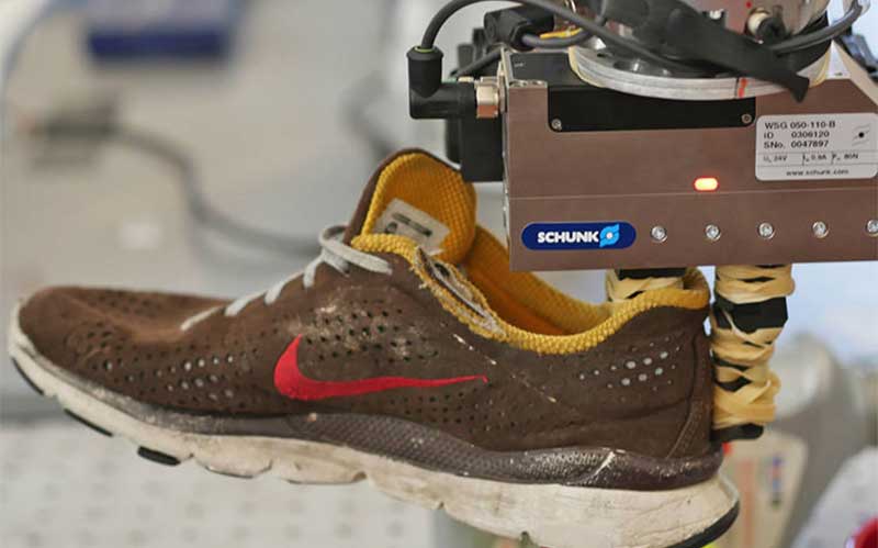 طراحی ماشینهایی با توانایی دید ماشینی در MIT برای شناسایی مستقل اشیاء