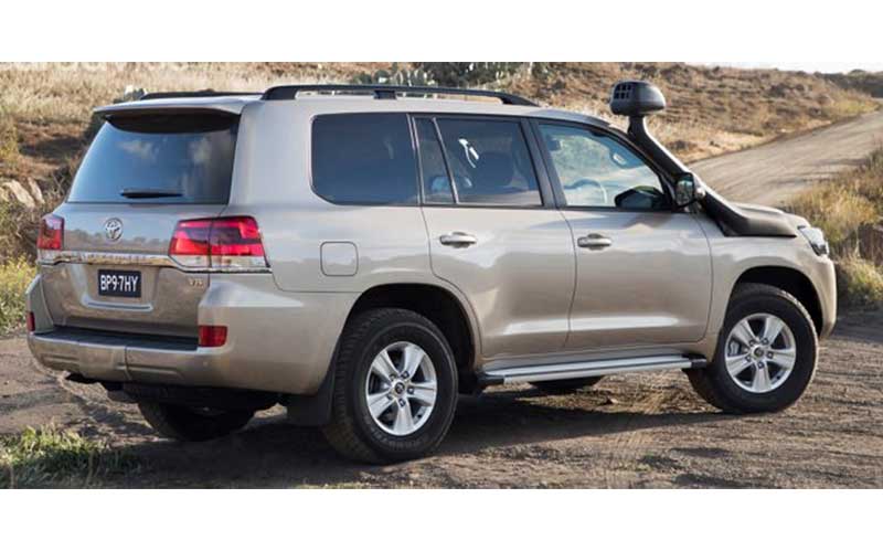 مشخصات فنی و قیمت تویوتا لندکروزر ۲۰۱۹ در بازار جهانی