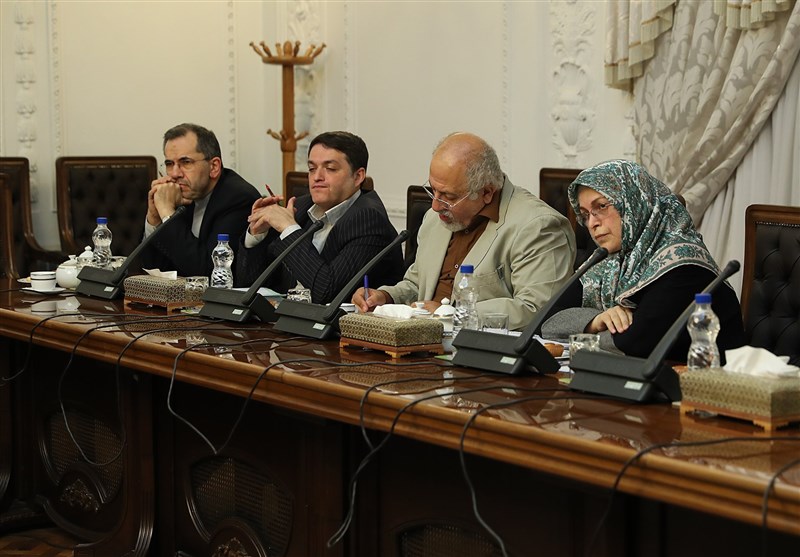 درگیری اتحاد ملت و "کارگزاران"؛ ماجرای "رانتخواری" قوچانی