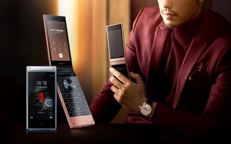 سامسونگ از موبایل تاشوی ۲۷۰۰ دلاری رونمایی کرد