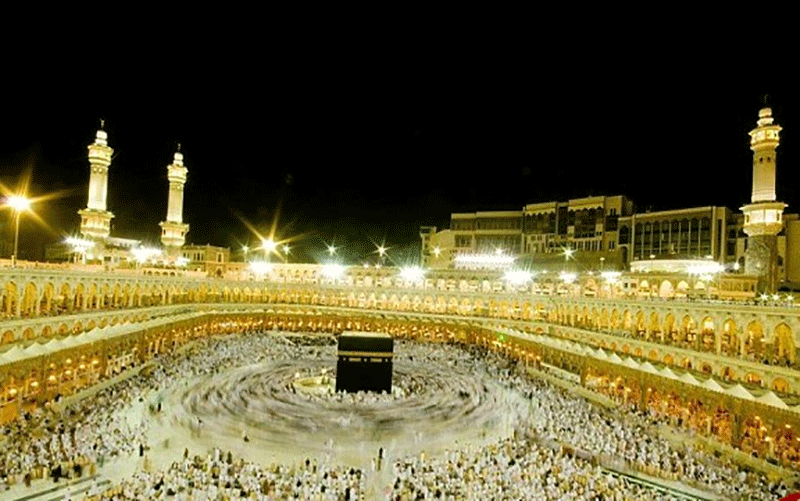 اقدام عجیب خطیب مسجد الحرام