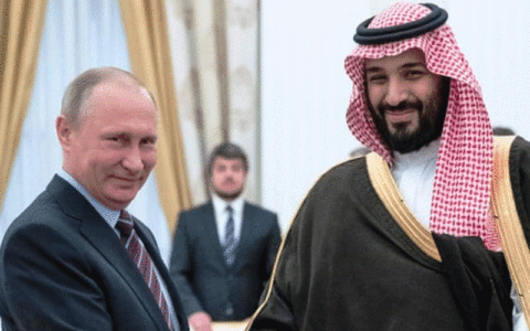 کرملین: پوتین بزودی راهی عربستان میشود کرملین: پوتین بزودی راهی عربستان میشود