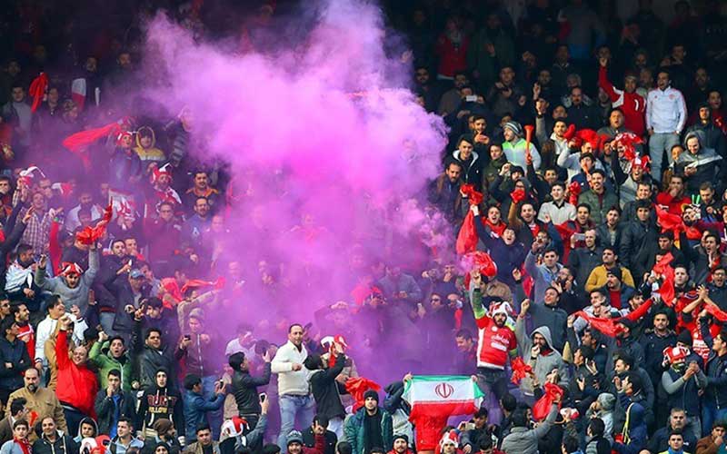 به بهانه دیدار پرسپولیس - تراکتورسازی؛ نگذارید بیاخلاقیها چهره زیبای فوتبال را لکهدار کند