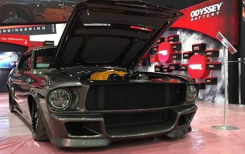 فورد موستانگ کلاسیک با پیشرانه V8 فراری