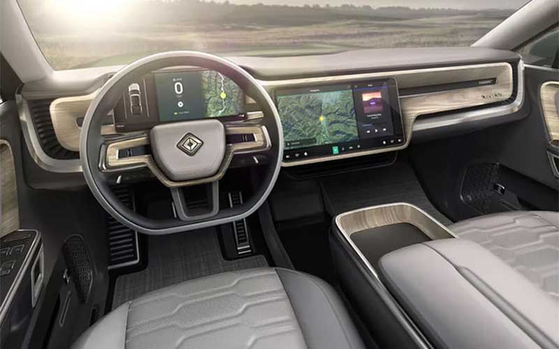 شاسی بلند برقی ریوین R1S رونمایی شد