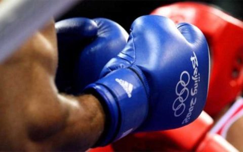 دعوت رئیس اتحادیه جهانی بوکس از IOC برای برگزاری جلسه