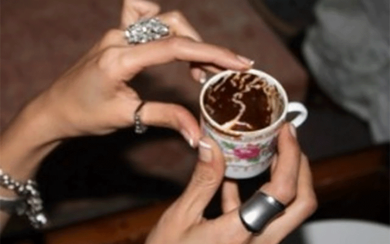 دعوت به صرف قهوه سه میلیاردی!