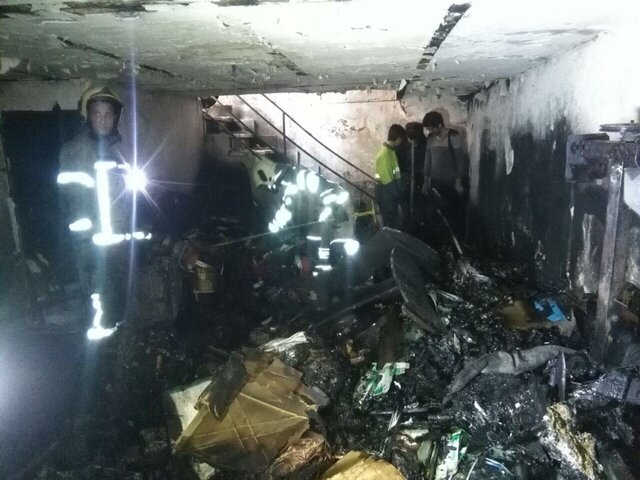 ساختمان ۴ طبقه طعمه شعلههای آتش