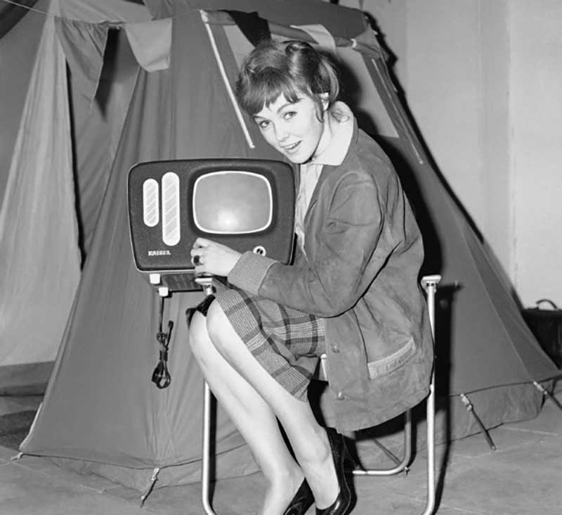 تصاویر سیاه و سفیدِ روزگار قدیم : از اولین آزمایش اتمی آمریکا تا دوران خردسالی هیتلر