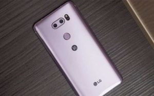 High-end-LG-V30-spotted-at-bargain-price-from-Walmart