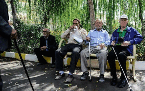 پرداخت «عیدی» بازنشستگان کشور
