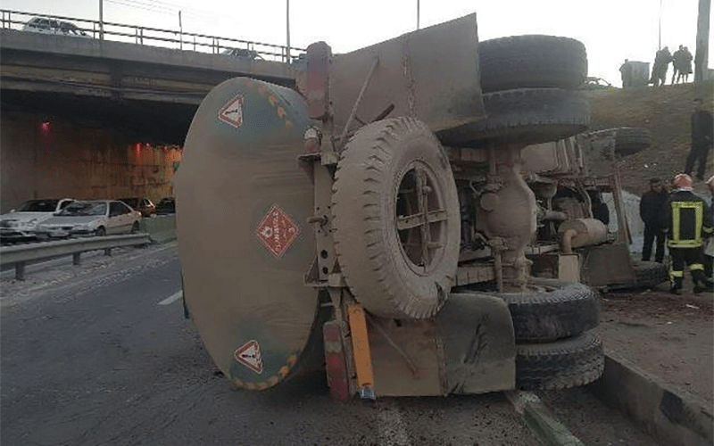 جزئیات حادثه واژگونی تانکر حمل سوخت در سه راهی اهر