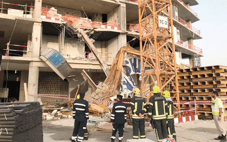 سقوط جرثقیل در دوبی
