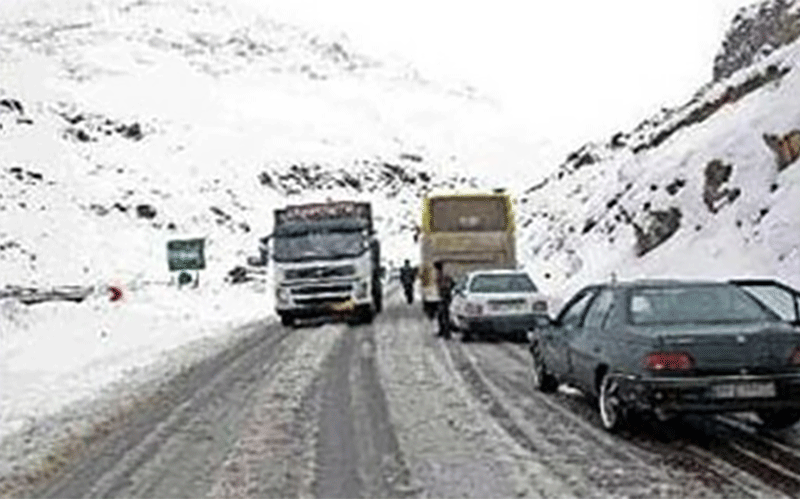 اعمال محدودیتهای ترافیکی در محورهای مازندران پلیس راه مازندران
