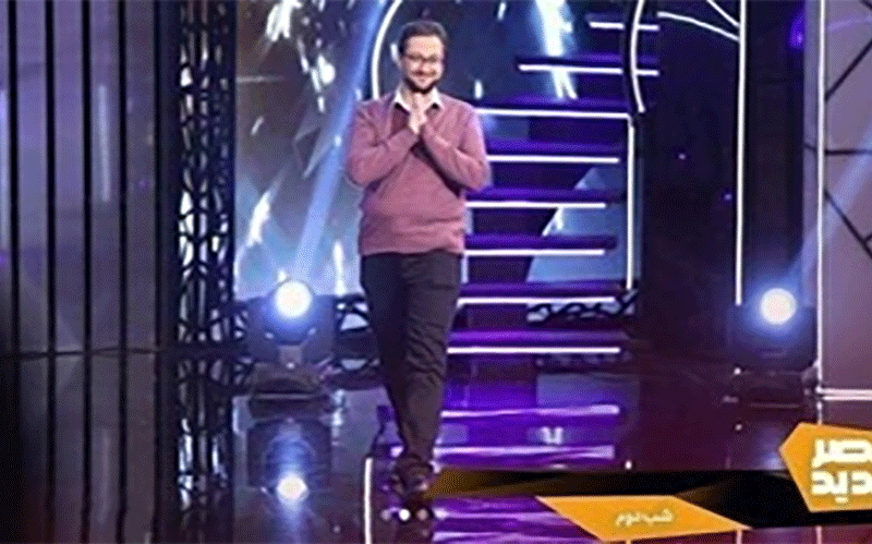 از داوری که کنار امین حیایی می نشیند ممنونم! برنامه عصرجدید