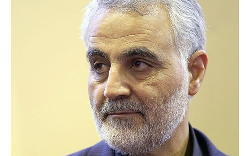 واکنش سردار سلیمانی به استعفای وزیر خارجه: ظریف مورد حمایت و تایید مقامات عالی نظام بوده و هست سردار سلیمانی