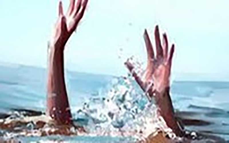 غرق شدن یک خانواده ایذهای در آب کارون خانواده ایذهای