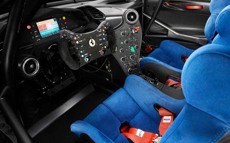 فراری P80/C گذشته را به زمان حال می آورد!