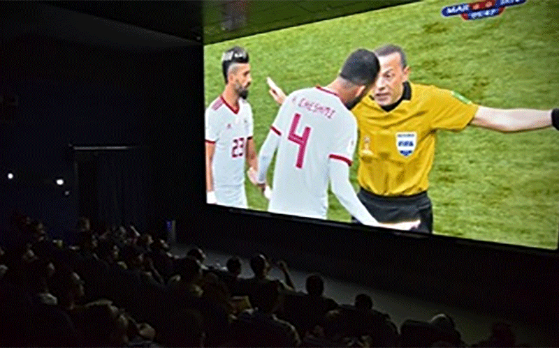 پخش فوتبال در سینماها