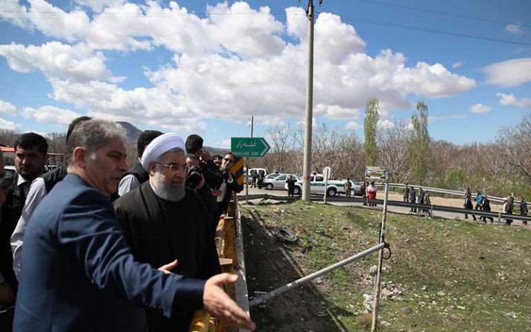 سیل