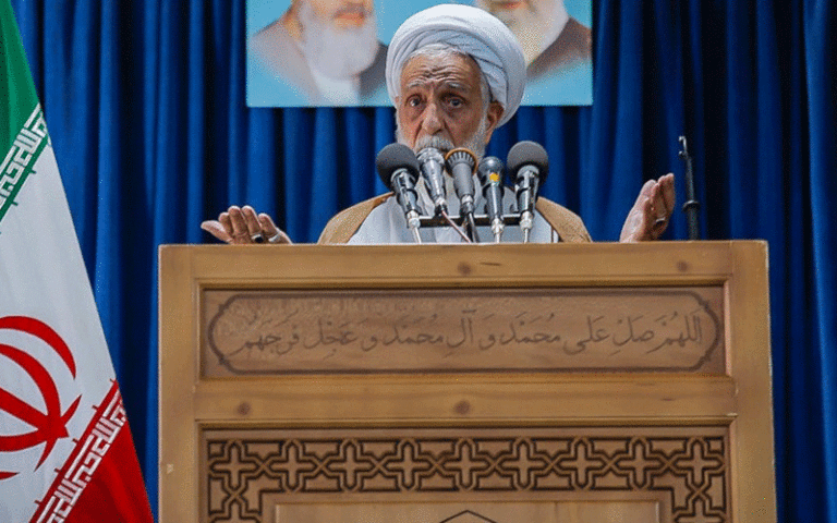 امام جمعه موقت اصفهان