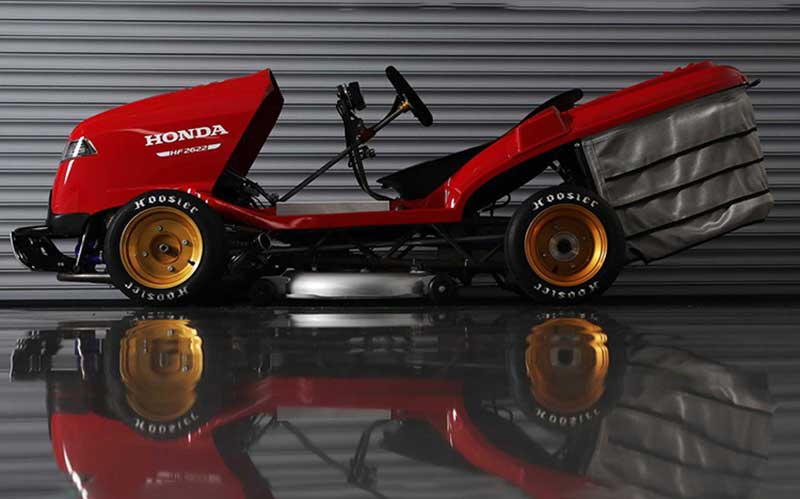 هوندا برای ثبت رکورد جهانی سریعترین ماشین چمنزنی آماده میشود