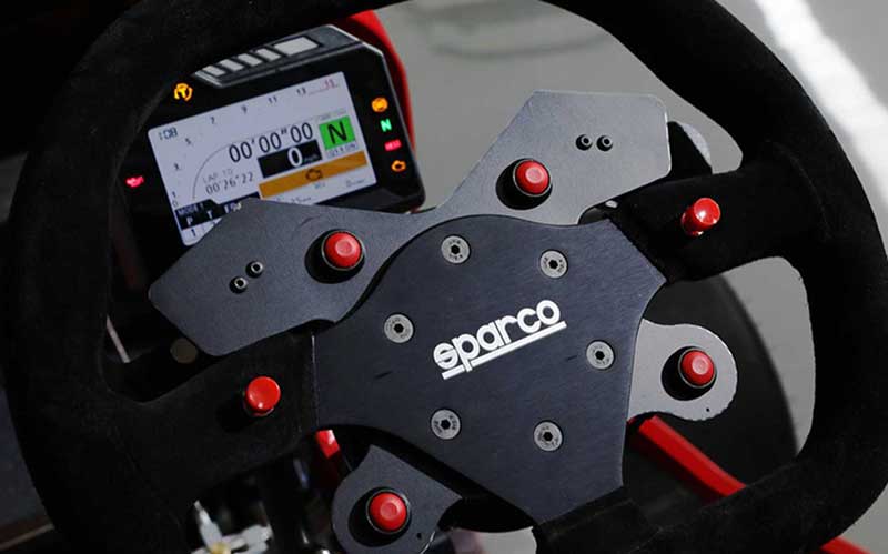 هوندا برای ثبت رکورد جهانی سریعترین ماشین چمنزنی آماده میشود