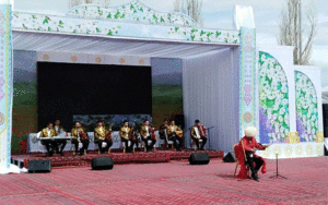 نوروزگاه مشترک ایران و ترکمنستان در مرز